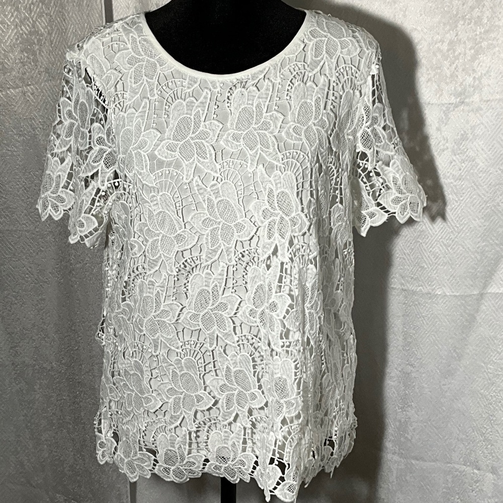 Philosophy White Floral Lace Top Women’s Small Short Sleeve Sheer Overlay Blouse
